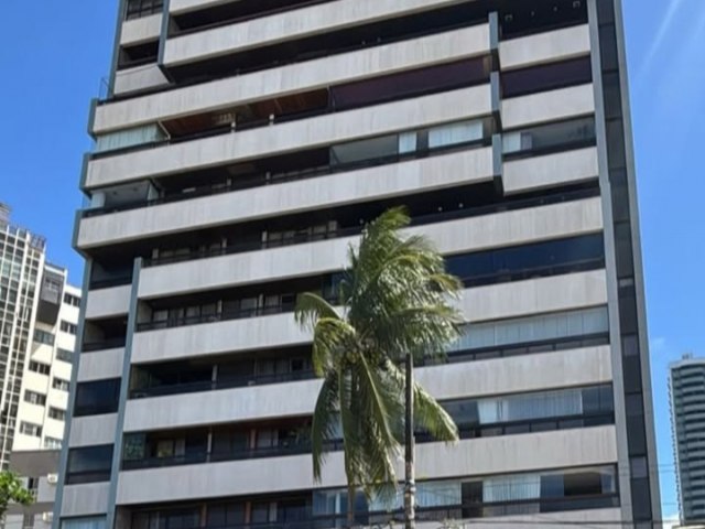 Trabalhador morre ap�s cair do 5� andar de pr�dio na Avenida Boa Viagem 
