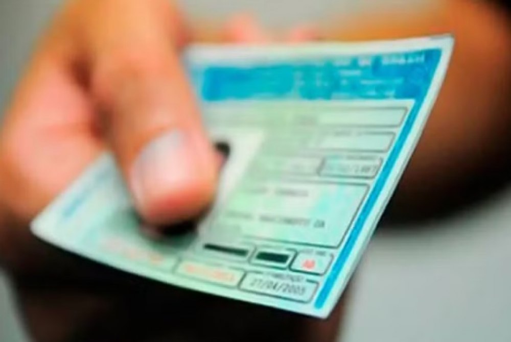 CNH Social: c�mara do Recife aprova projeto de lei que cria carteira de habilita��o gratuita para popula��o de baixa renda.