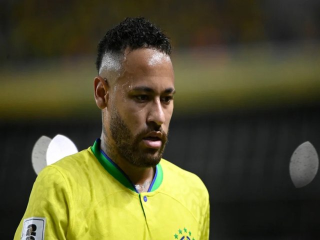 Confirmada les�o na panturrilha de Neymar ap�s exames realizados pela sele��o brasileira