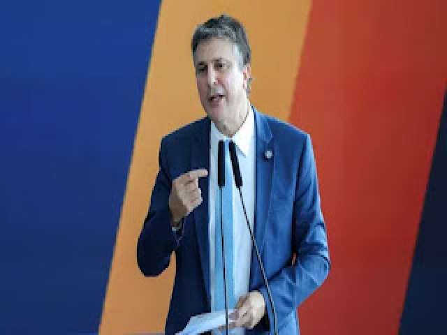  Caririense, Camilo Santana, � o  novo l�der do Partido dos Trabalhadores  no Senado