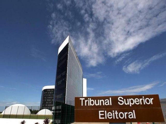 TSE fecha acordo com big techs para combater desinforma��o nas elei��es de 2026