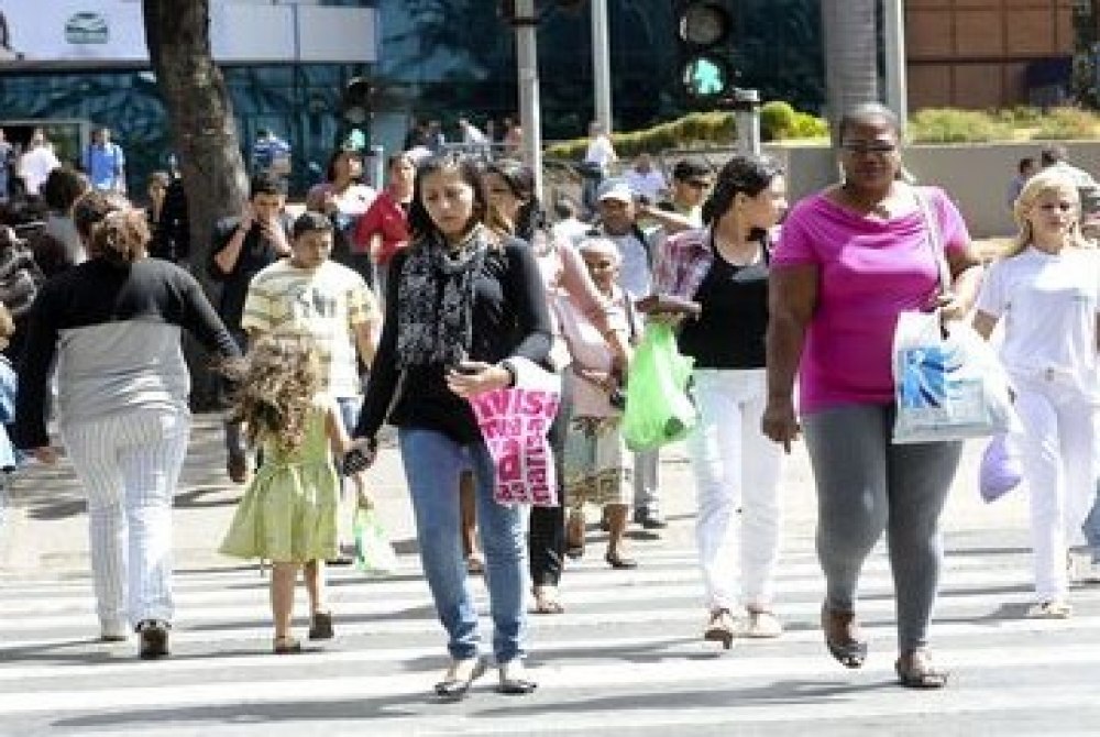 Desemprego Sobe para 6,1% em Março, mas Registra Melhor Pátio Histórico para o Período Desemprego Sobe para 6,1% em Março, mas Registra Melhor Pátio Histórico para o Período