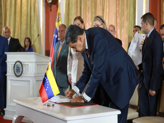 Maduro sanciona lei que prev provncia de Essequiba na Venezuela