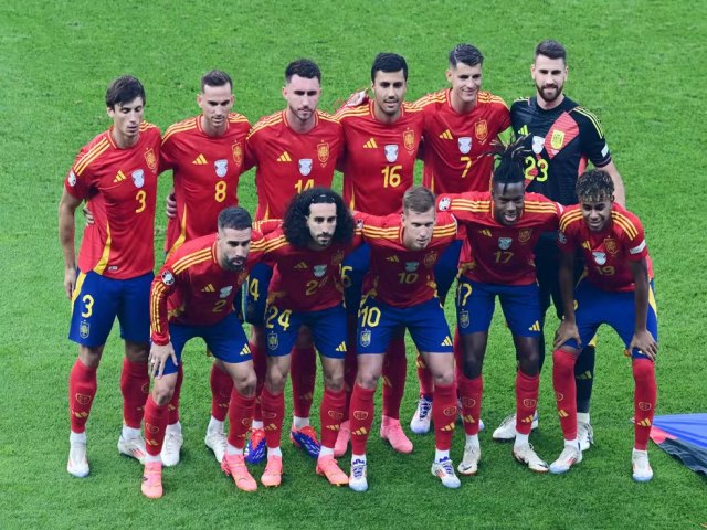 Espanha vence Inglaterra e conquista tetra da Eurocopa