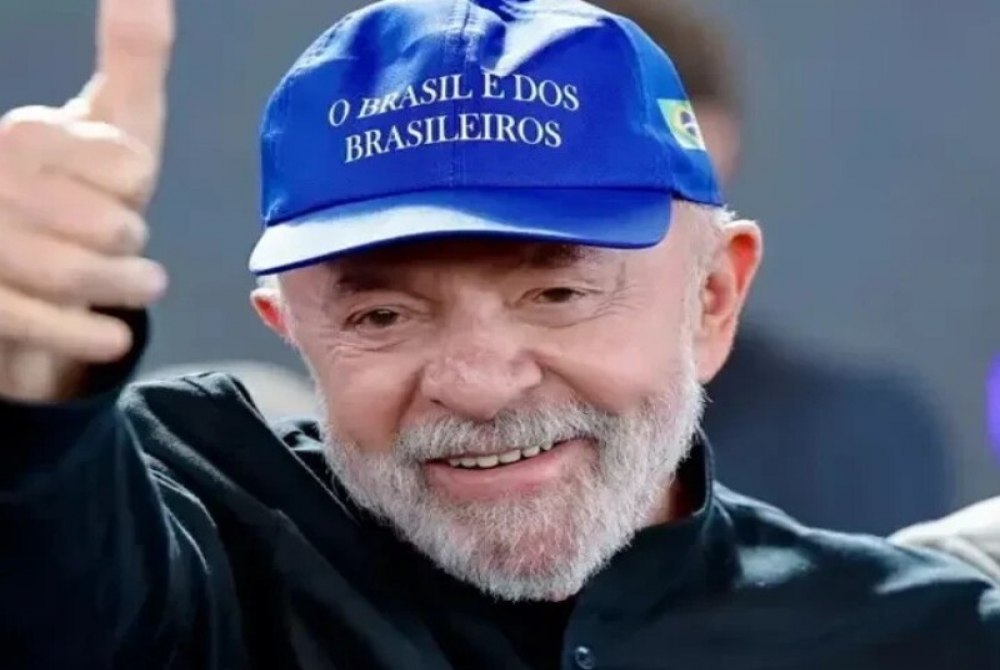 Quaest: Aprova��o de Lula sobe e atua��o dos Bolsonaro no tarifa�o � vista como negativa