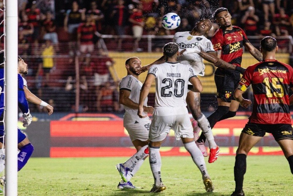 Sport deixou sete pontos pelo caminho com gols sofridos nos minutos finais