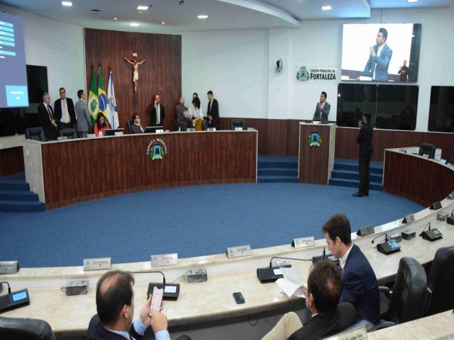 Lei de Diretrizes Oramentrias de 2025  aprovada na Cmara de Fortaleza e segue para sano de Sarto