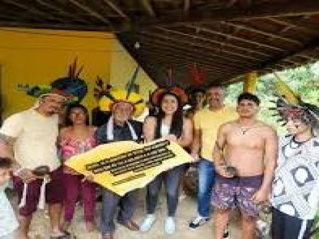 Deputada Gabi Gonalves visita tribo Xucuru-Kariri e homenageia primeiro indgena Patrimnio Vivo de Alagoas