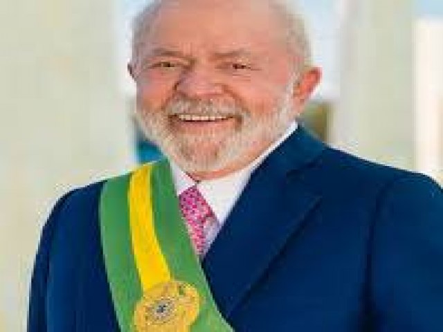 Paes entrega a Lula documento com 36 demandas de prefeitos do U20