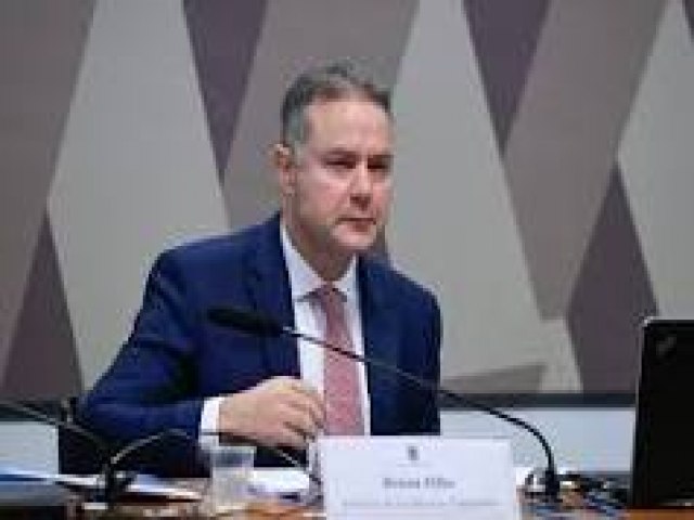 Renan Filho: 'a autoescola n�o vai acabar. O que acaba � a obrigatoriedade'