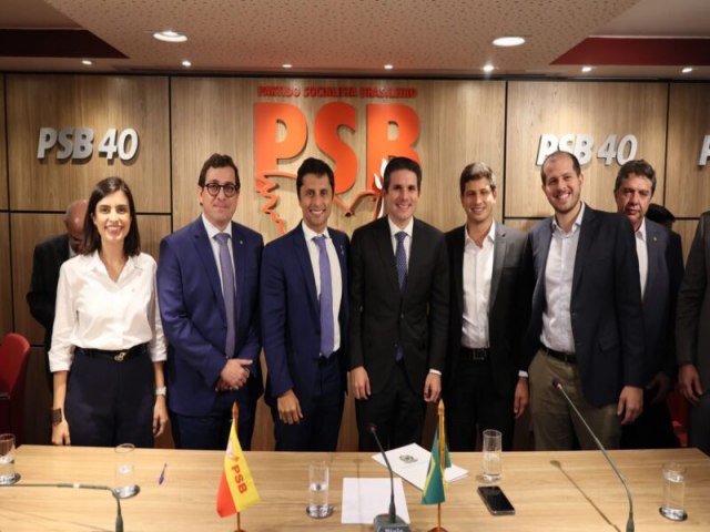 Bancada do PSB anuncia apoio  candidatura do deputado Hugo Motta para presidncia da Cmara em 2025