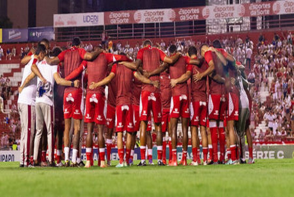 N�utico vence An�polis e garante classifica��o antecipada � fase final da S�rie C