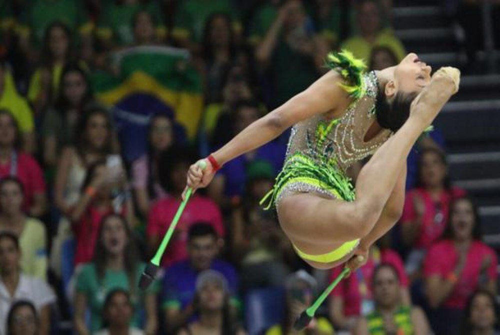 Brasil conquista feito hist�rico com B�rbara Domingos no Mundial de Gin�stica R�tmica