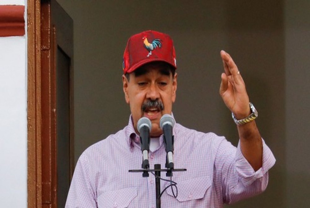 De furacão a anúncios velados: o vaivém dos EUA e a 'demora' na chegada de navios de guerra americanos à Venezuela De furacão a anúncios velados: o vaivém dos EUA e a 'demora' na chegada de navios de guerra americanos à Venezuela