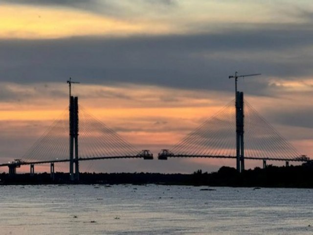 El primer puente con Brasil sobre el r�o Paraguay entra en su tramo final