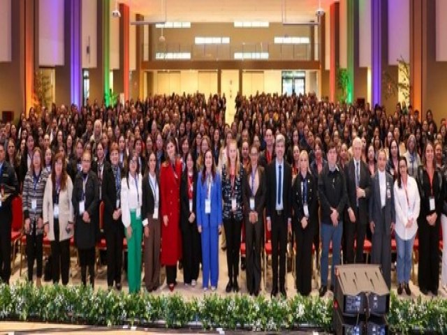 Encuentro multidisciplinario fortalece inclusi�n y atenci�n integral de personas con TEA