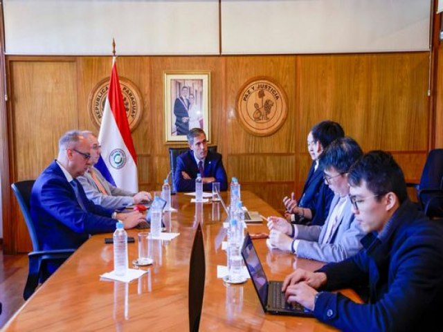 Paraguay avanza en la industria de la movilidad el�ctrica con la instalaci�n de MASTER BUS