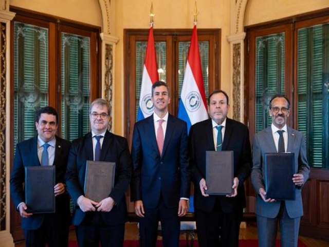 Paraguay suscribe convenios para liberalizar el transporte a�reo y fortalecer la conectividad regional