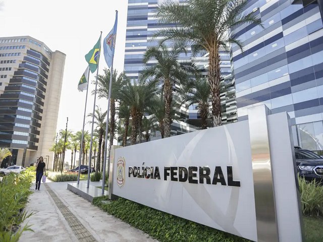 Em a��o com a Interpol, PF prende em Dubai hacker do caso Banco Master